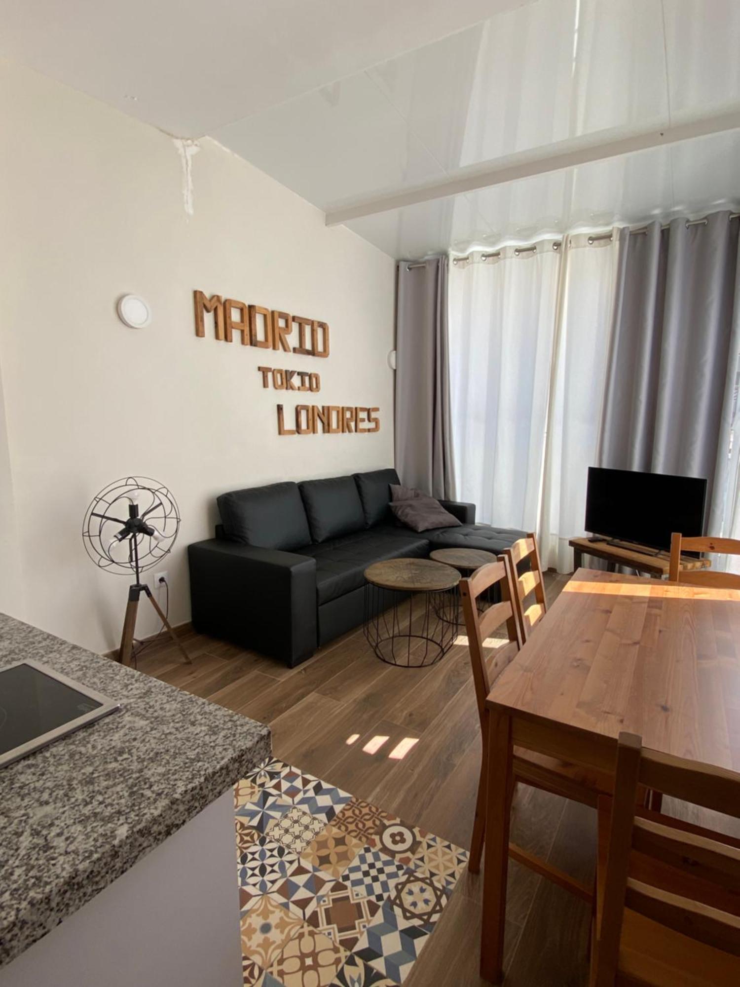 Apartamentos San Miguel توريمولينوس الغرفة الصورة